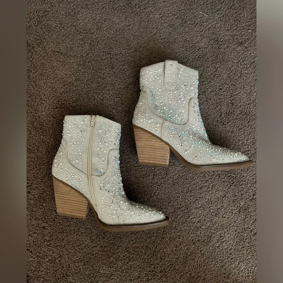Kady Glitz Western Ankle Boot, Sz 7 NWOB - Picture 7 of 9